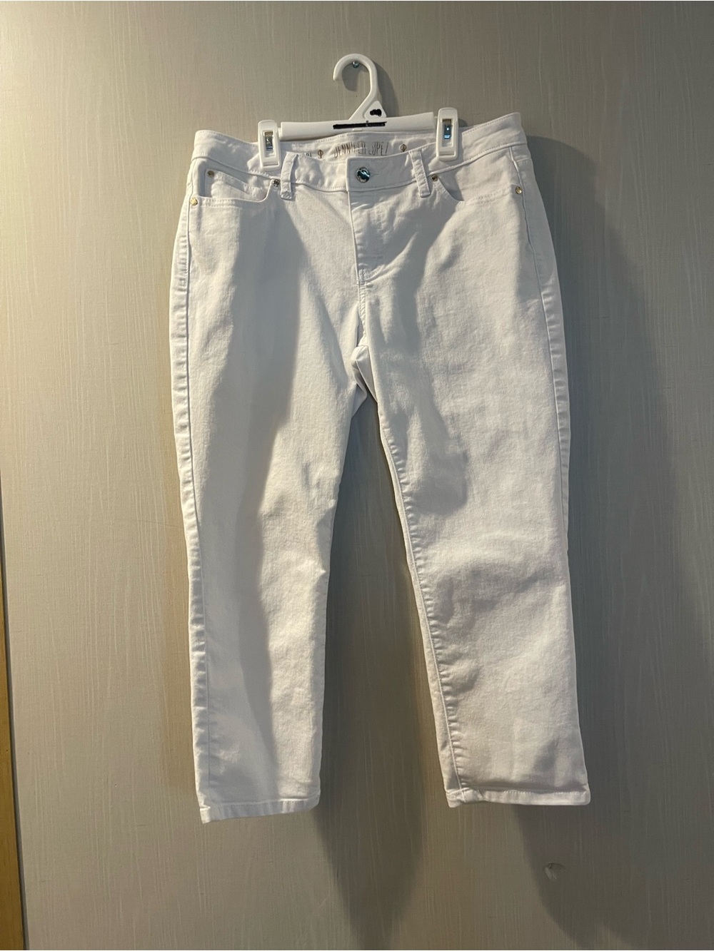 Jennifer Lopez Capri jeans size 12